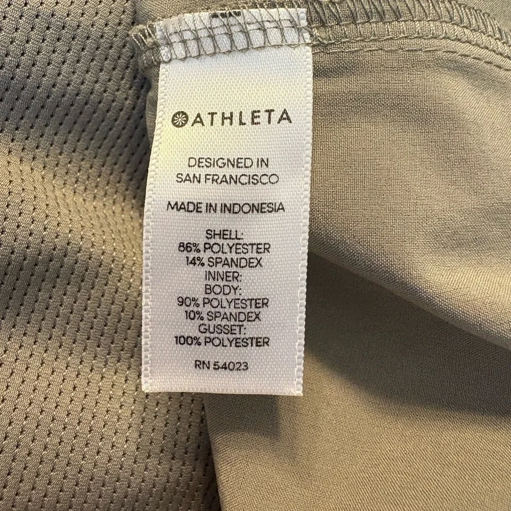 Athleta ~ Chelsea Cargo Skort Lt Asphalt Grey Soft Stretch Skirt/Shorts Sz 12